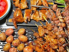 -呼吉牧蒙古烤肉·烧烤·小龙虾