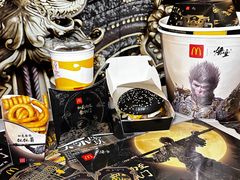 -麦当劳(新世纪环球中心店)