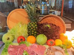 -大中华希尔顿酒店-念自助餐·嗨啤·小龙虾