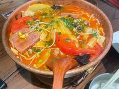 -成都你六姐·牛肉冒菜(信泰中心商场店)