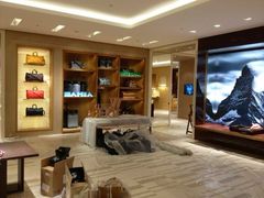 iphone_upload_pic-LV路易威登(国际广场店)