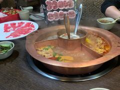 -滇釜火锅·能喝汤的火锅(车公庄店)