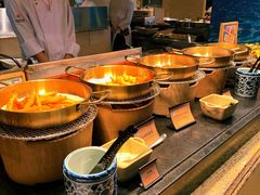 自助取餐区-咖啡苑自助餐厅·中国大饭店