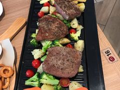 -必胜客(安盛金马店)