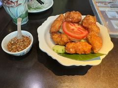 -大头虾越式风味餐厅(光明广场店)