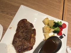 -必胜客(欧亚卖场店)