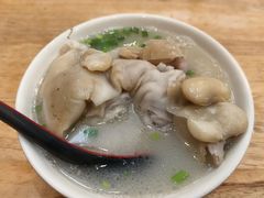 -雷祖芳老妈蹄花店