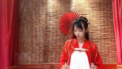 -汉仪华裳汉服馆(打浦桥店)