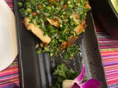 -香巴拉云南餐厅(华莱坞店)