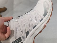 -SALOMON萨洛蒙(北京王府中环店)