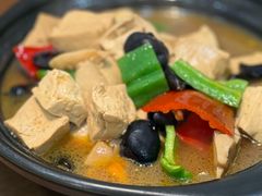 特色豆腐煲-紫藤园·天目湖大鱼头(南山竹海店)