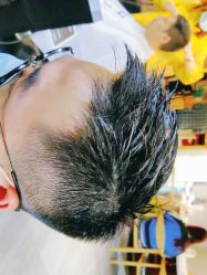 -MOVAN  HAIR莫凡匠人发型屋