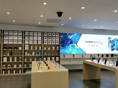 -华为授权体验店(万航渡路)