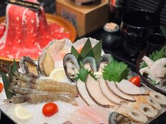 -牛YO寿喜烧·铁板烧和牛火锅自助(市府恒隆店)