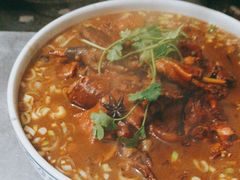 -冯记白土岗辣子鸡