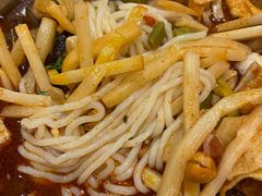 -柳州肥姨妈大骨螺蛳粉(万达中心店)
