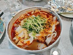 -汗腾格里·风味餐厅(新疆驻京办店)