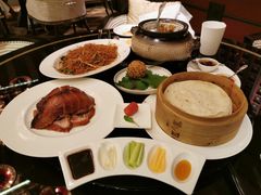 片皮鸭-北京四季酒店·采逸轩