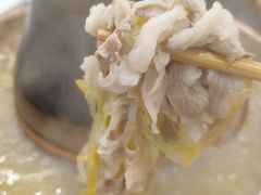 -楼外楼大刀肉传统火锅居(博学路店)