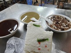 -芳婆糕团店(王府大街店)