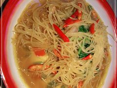 -思博半步颠小酒馆(梦时代店)