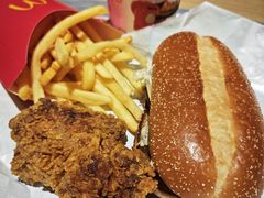 -麦当劳(杭州西湖银泰百货店)