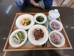 -新寰亚月子会所(盛捷白塘店)