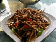 -天天向上素食餐厅(五台山店)