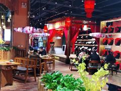 大堂-老滇山寨•云南特色菜•地方菜•民族风情歌舞表演(金碧店)