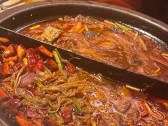 -鸣记脆皮烤鱼·海鲜烤鱼(三八广场店)