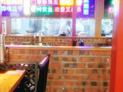 大堂-怪噜范·老贵阳街头名小吃(数博万达店)