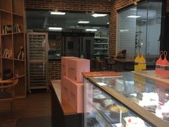 -焙丽拾光(麦凯乐直营店)