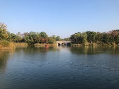 -梁鸿国家湿地公园