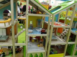 -莫莉幻想儿童乐园(长春迅驰广场店)