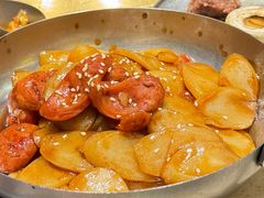 -蚂蚁洞·烤肉大营地(上海静安大悦城店)