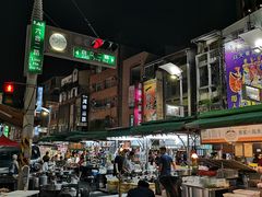 -六合夜市