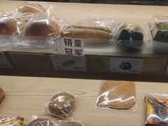 -小飞象面包公社(珠江路金鹰店)