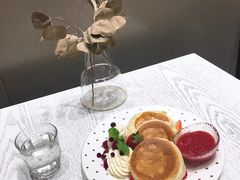 草莓舒芙蕾-娜娜家·Nana's restaurant(国金汇店)
