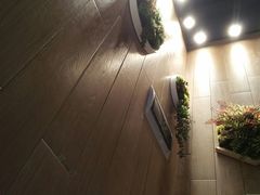 -刘姐啤酒鱼民族演艺餐厅(西街总店)