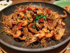 弄堂里的油爆河虾-弄堂里·寻味杭州(湖滨银泰in77C区店)