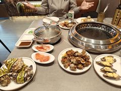 -黑金·寻焰自助百汇·烤肉·火锅(中街店)