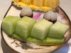 餐前水果-皇朝会.经典传统粤菜(外滩店)