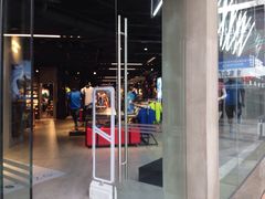 -adidas(正佳广场店)