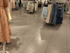 -H&M(华润万象城店)