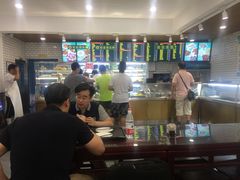 -聚德华天护国寺小吃(甜水园店)