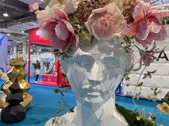 -东浩兰生上海世博展览馆