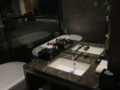 -广州白云机场雅高铂尔曼大酒店