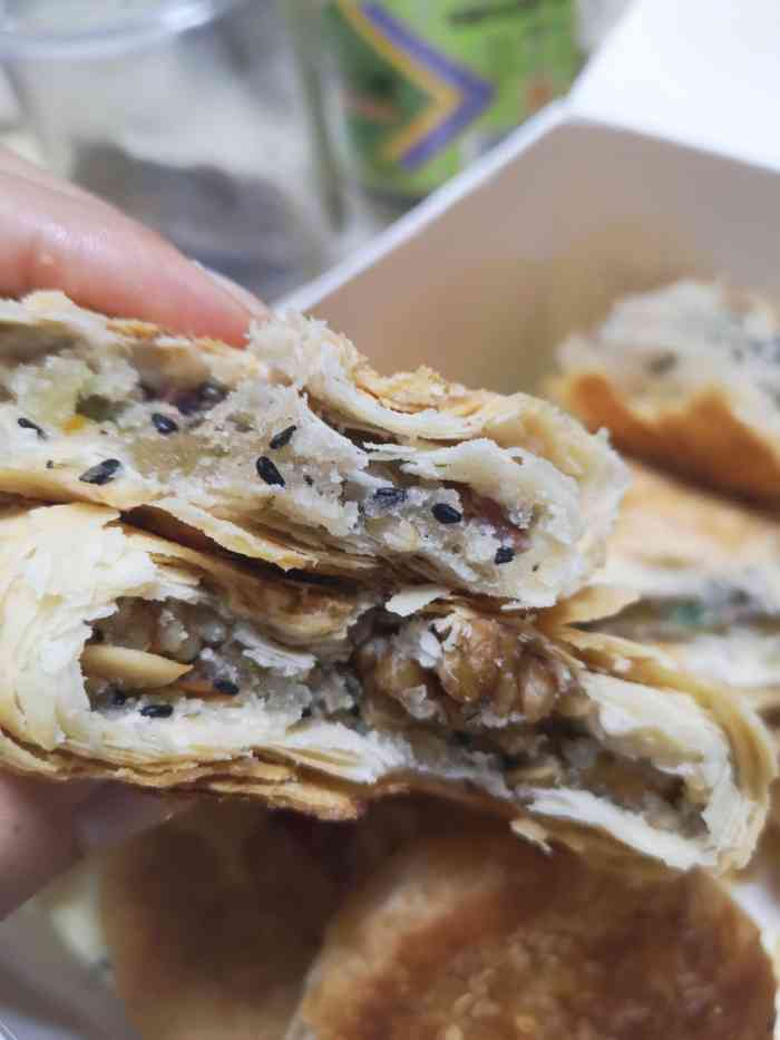 得月楼饼店-"中秋时候的月饼拖到现在来点评,属于拖延症.