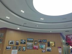 -雅悦齿科(顾村公园店)
