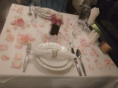 餐具摆设-火车头法国西餐厅